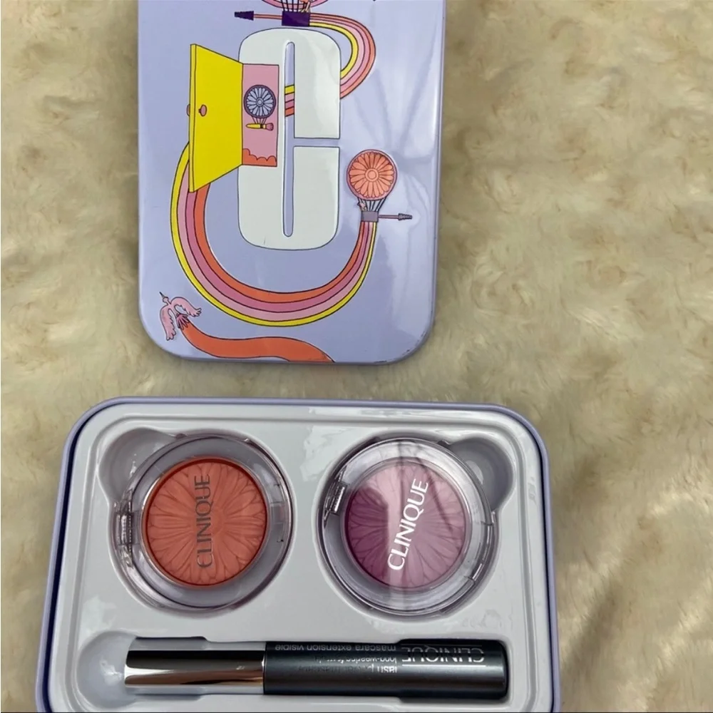 Clinique Jet Set Cheek Pop Mascara Gift Tin NEW